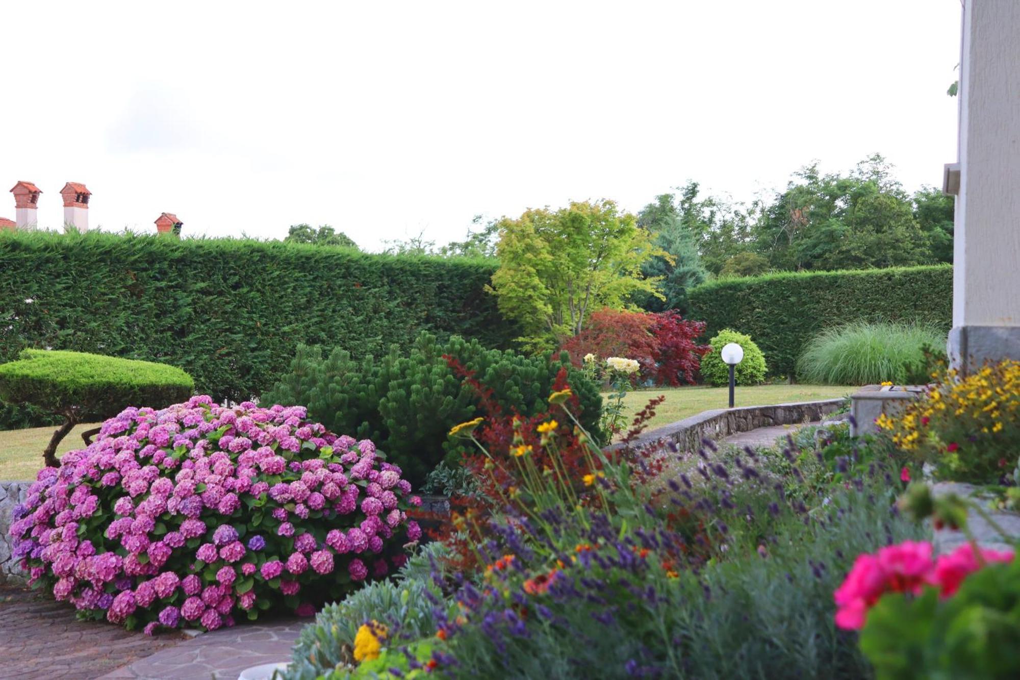 Garden Villa Štanjel Zewnętrze zdjęcie